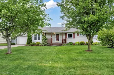 6795 Charles Rd, North Olmsted, OH 44070