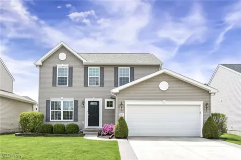 38071 Rocky Run Ct, North Ridgeville, OH 44039