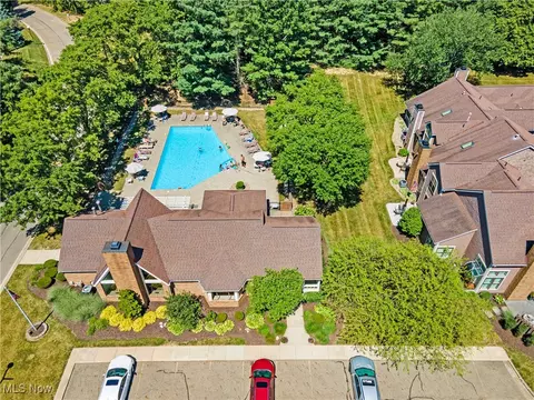 View/Area - 4568 Avondale Blvd NW, Canton, OH 44708 photo 1 of 1