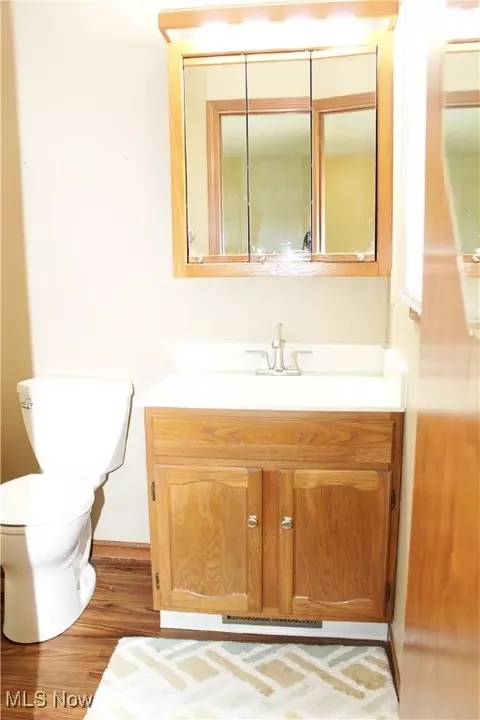 Bath - 8232 Maramont Dr #B, Boardman, OH 44512 photo 1 of 4