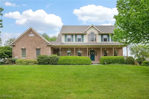 1741 Sedwick Ave NW, Massillon, OH 44646