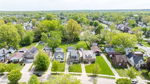 View/Area - 261 E 214th St, Euclid, OH 44123 photo 1 of 3