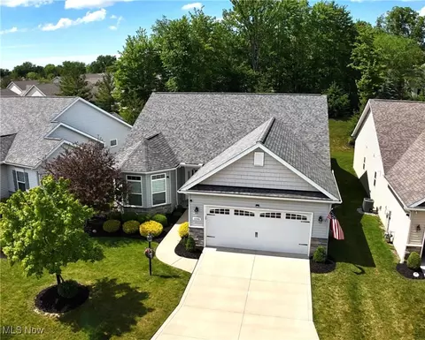 13740 Glenbrook Dr, Strongsville, OH 44136