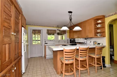Kitchen - 228 S Hambden St, Chardon, OH 44024 photo 3 of 5