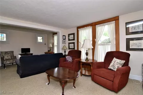 Living - 228 S Hambden St, Chardon, OH 44024 photo 1 of 2