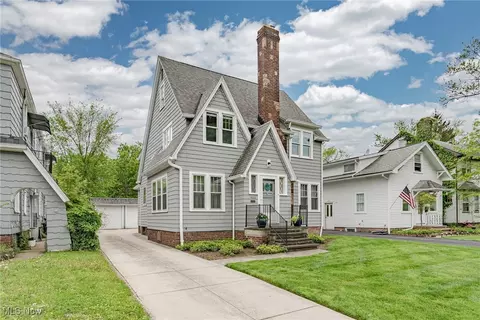 4022 Rosemond Rd, Cleveland Heights, OH 44121
