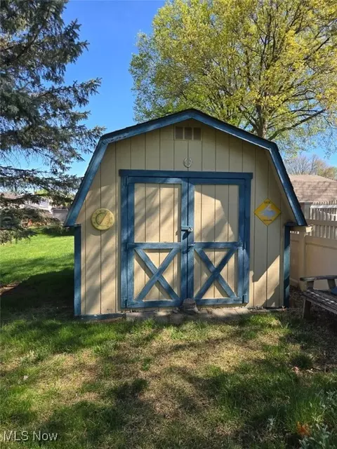 1871 Eldridge Ave, Akron, OH 44301 photo 31