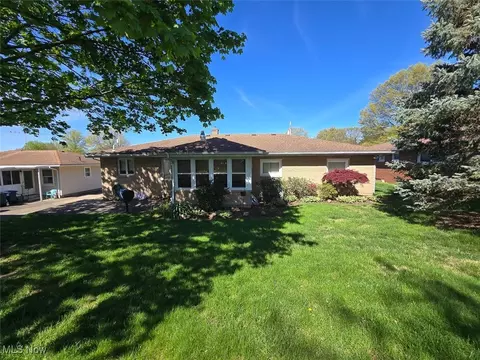 1871 Eldridge Ave, Akron, OH 44301 photo 6