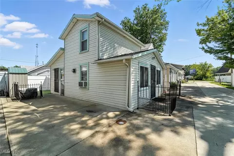 32 Billow Bch, Ashtabula, OH 44004 photo 3
