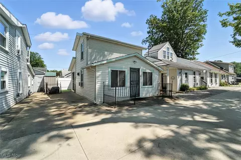32 Billow Bch, Ashtabula, OH 44004 photo 2