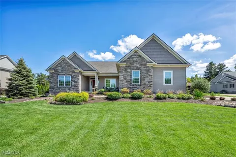 9612 Trask Trl, Mentor, OH 44060