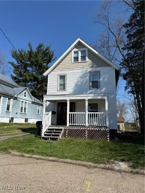 930 E Grant St, Alliance, OH 44601 photo 1