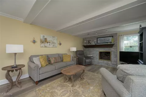 6352 Creekside Trl, Solon, OH 44139 photo 16