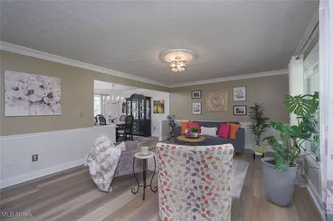 6352 Creekside Trl, Solon, OH 44139 photo 7