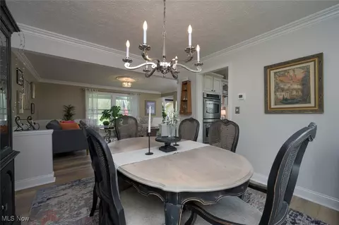 6352 Creekside Trl, Solon, OH 44139 photo 11