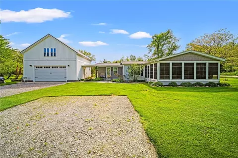 7214 Ridge Ave, Conneaut, OH 44030