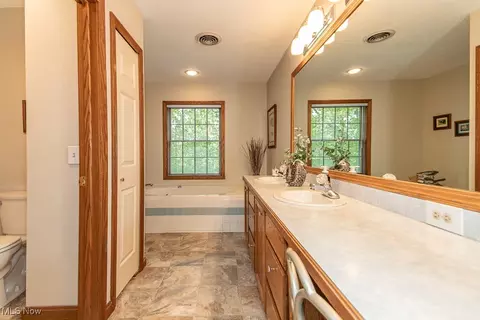 Bath - 1410 Stowe Rd, Saybrook, OH 44004 photo 3 of 3