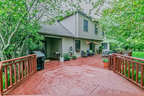 Exterior - 1410 Stowe Rd, Saybrook, OH 44004 photo 4 of 14