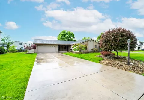 677 Angiline Dr, Boardman, OH 44512 photo 4