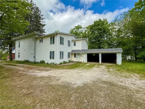 215 High St, Lodi, OH 44254 photo 2