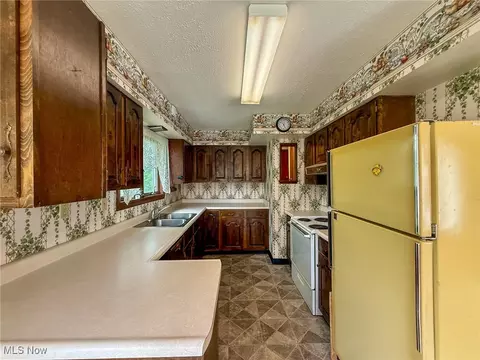 215 High St, Lodi, OH 44254 photo 33