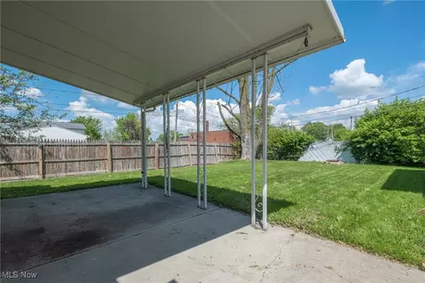 225 Longfellow St, Elyria, OH 44035 photo 27