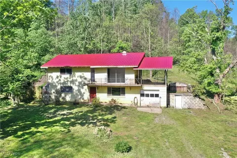 627 Straight Fork Rd, Smithville, WV 26178