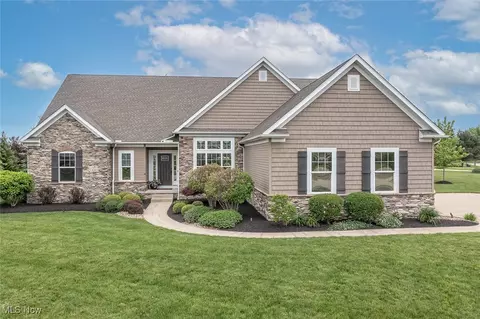 4315 Antler Trl, Medina, OH 44256