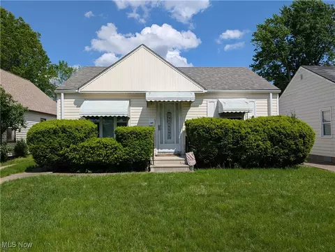 4625 W 147th St, Cleveland, OH 44135