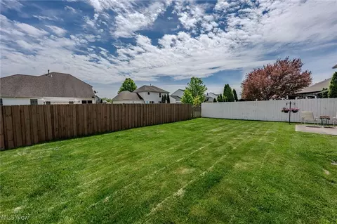 4579 Fields Way, Lorain, OH 44053 photo 20