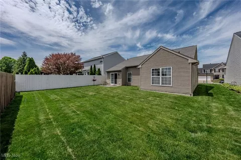 4579 Fields Way, Lorain, OH 44053 photo 4