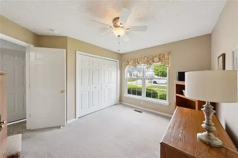 4579 Fields Way, Lorain, OH 44053 photo 16