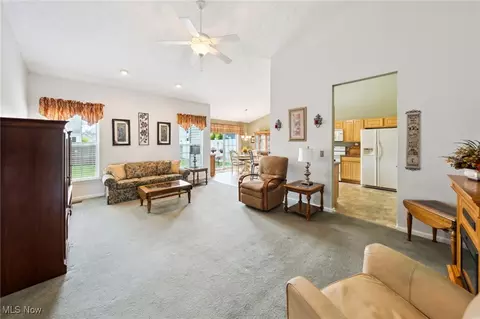 4579 Fields Way, Lorain, OH 44053 photo 7