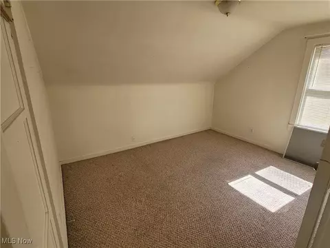 9788 E River Rd, Elyria, OH 44035 photo 17