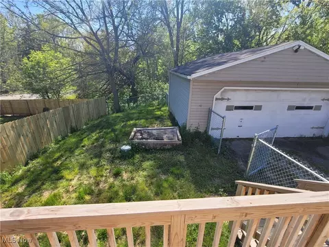 9788 E River Rd, Elyria, OH 44035 photo 36