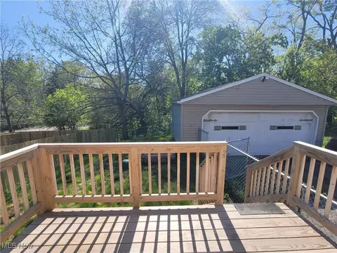 9788 E River Rd, Elyria, OH 44035 photo 34