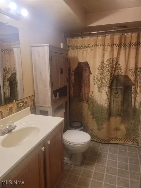 9788 E River Rd, Elyria, OH 44035 photo 25