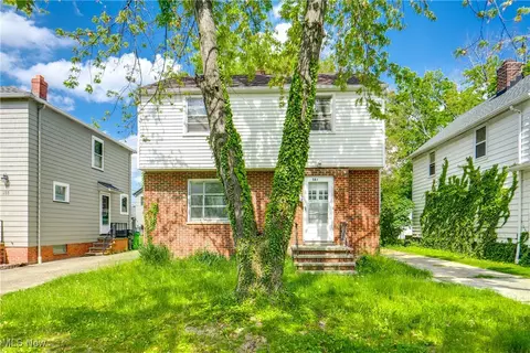 161 E 219th St, Euclid, OH 44123