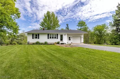 5 Prospect St, North Fairfield, OH 44855