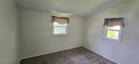 Bedroom - 322 Concord Ave, Elyria, OH 44035 photo 1 of 2