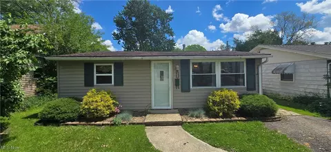 322 Concord Ave, Elyria, OH 44035