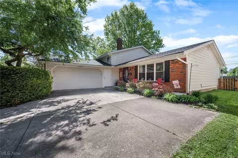 24677 Randall Dr, North Olmsted, OH 44070