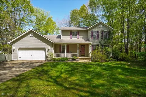 3277 Plainview Rd, Ravenna, OH 44266