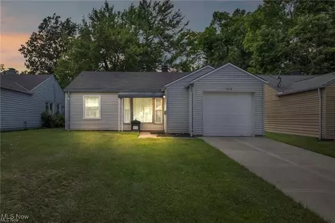 1212 Eastwood Ave, Mayfield Heights, OH 44124