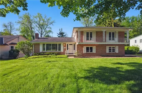 227 Redwood Rd, Mansfield, OH 44907