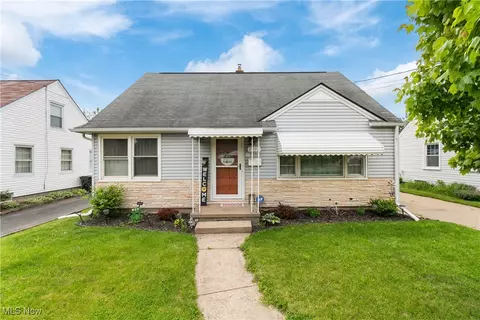 1233 Rockwood Ave SW, Canton, OH 44710