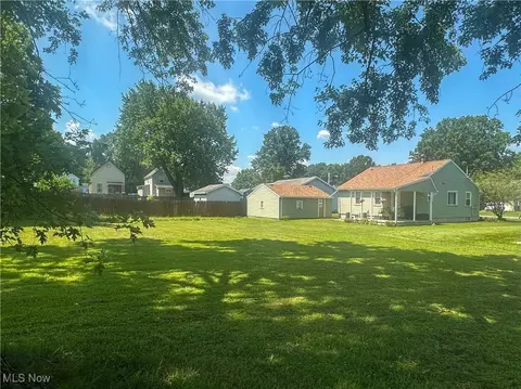 39 Wayne St, Niles, OH 44446 photo 30