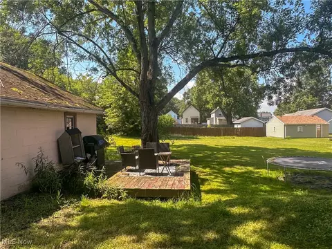 39 Wayne St, Niles, OH 44446 photo 33