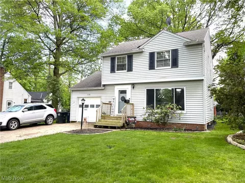 5180 Lynd Ave, Lyndhurst, OH 44124