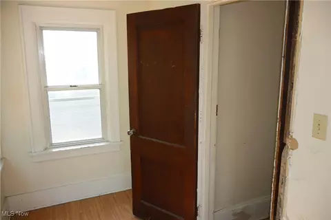924 Work Dr, Akron, OH 44320 photo 12